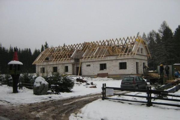 Stavba novej horárne